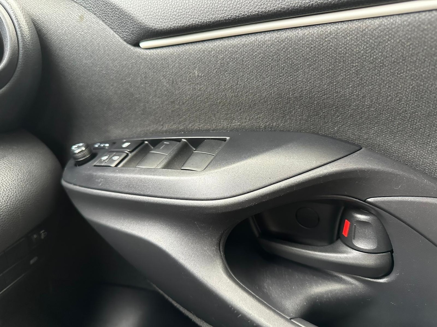 Used Toyota Yaris 2025 for sale - 77898616: Photo 11