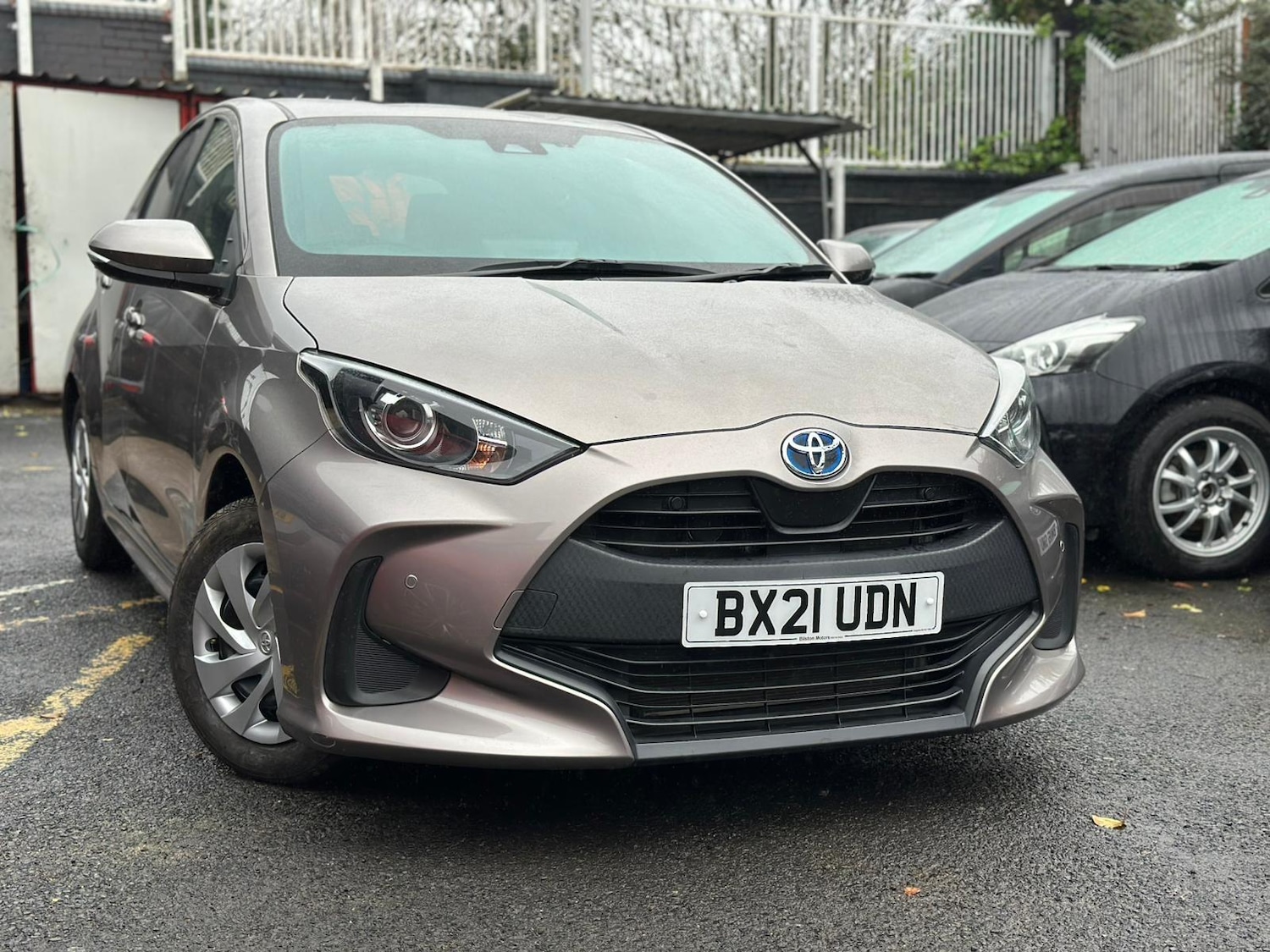 Used Toyota Yaris 2025 for sale - 77898616: Photo 2