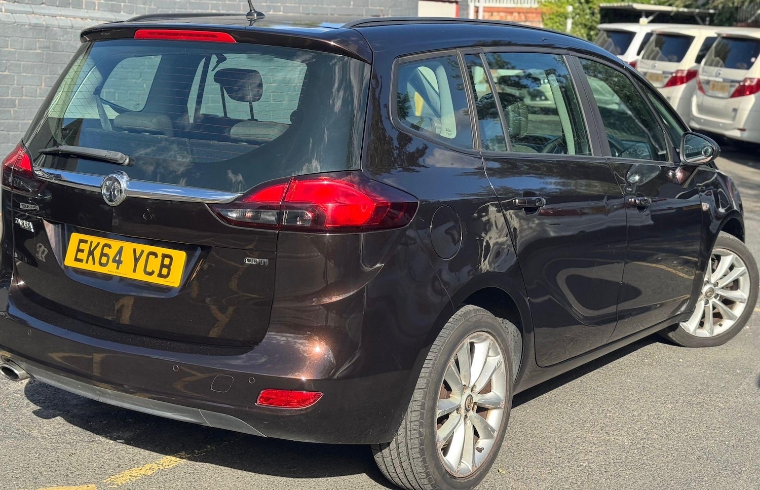 Vehicle 27