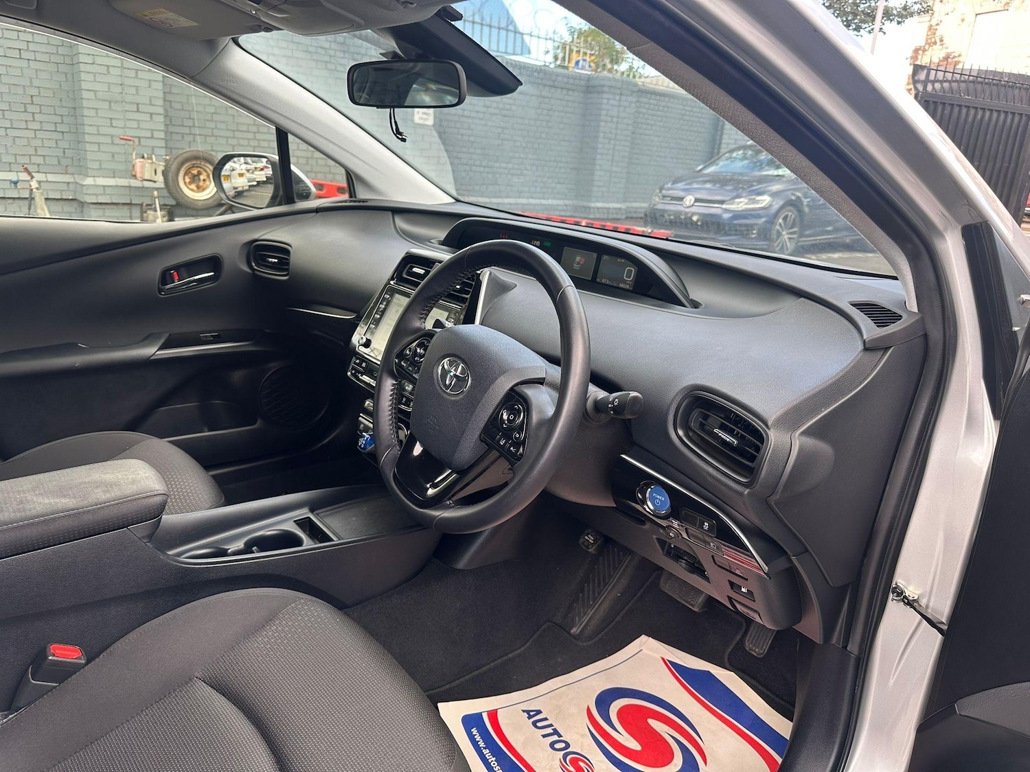 Used Toyota Prius for sale - 76476431: Photo 17