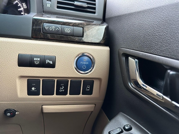 Used Toyota Alphard 2024 for sale - 76282941: Photo 12