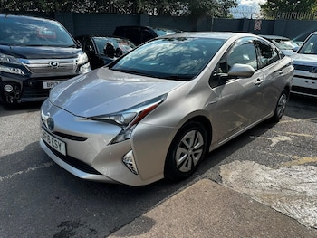 Used Toyota Prius 2023 for sale - 79601354: Photo