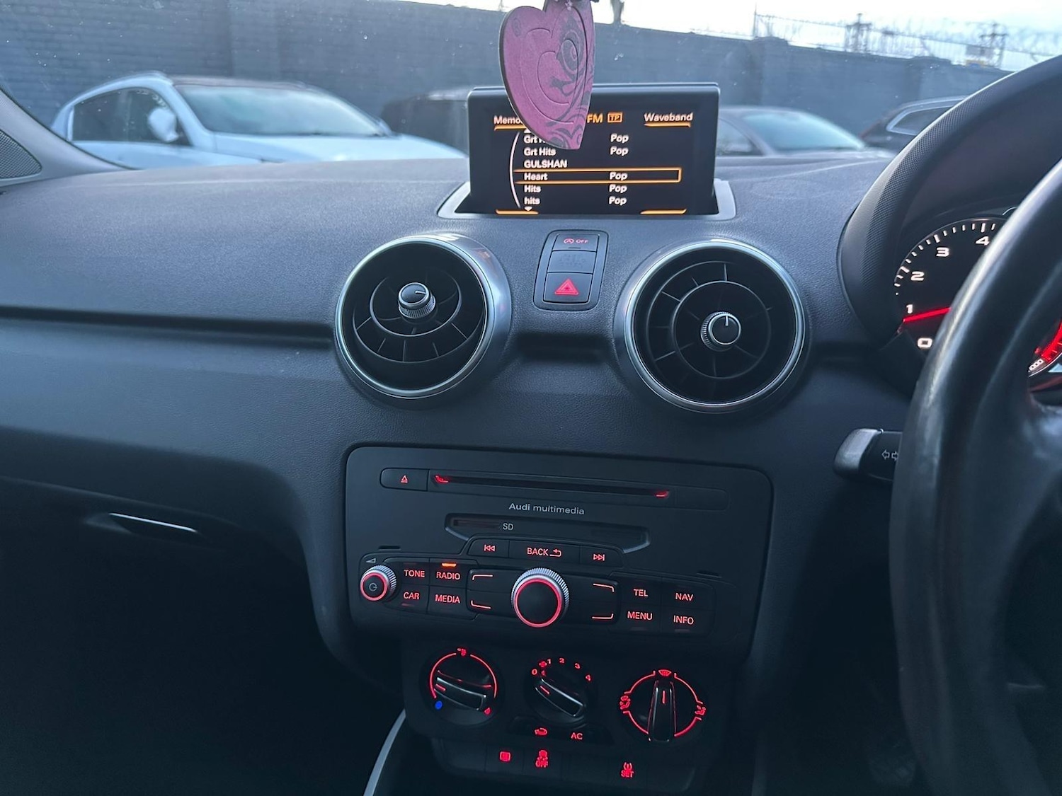 Used Audi A1 2013 for sale - 76743492: Photo 15