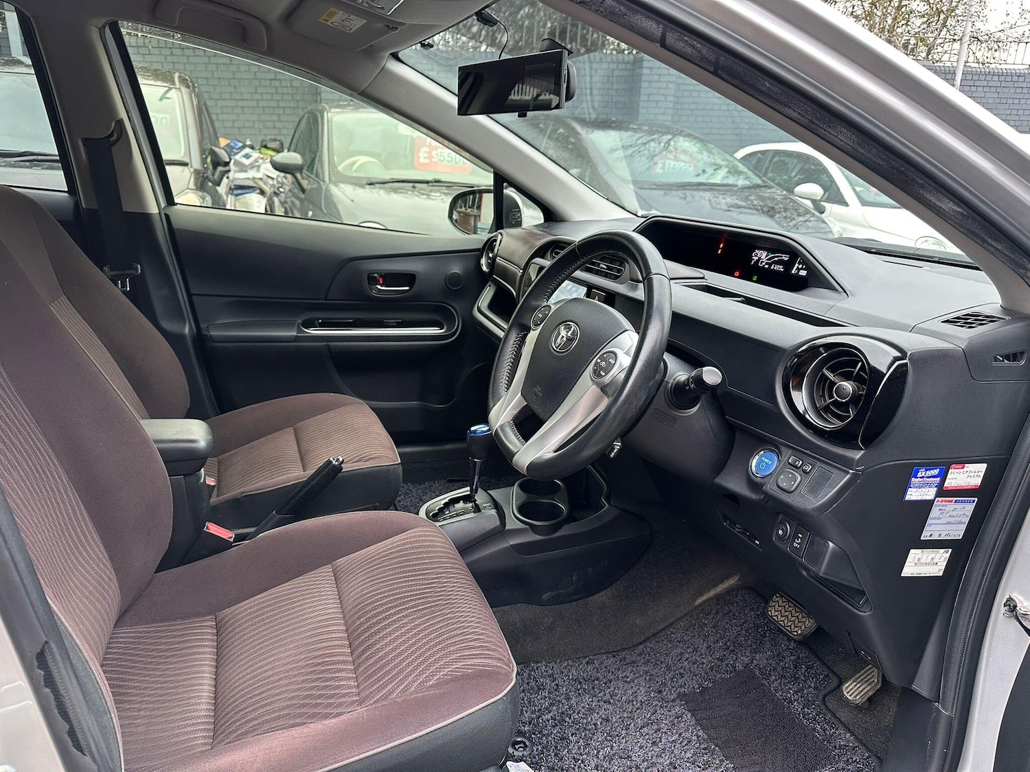 Used Toyota Aqua 2026 for sale - 77163281: Photo 13