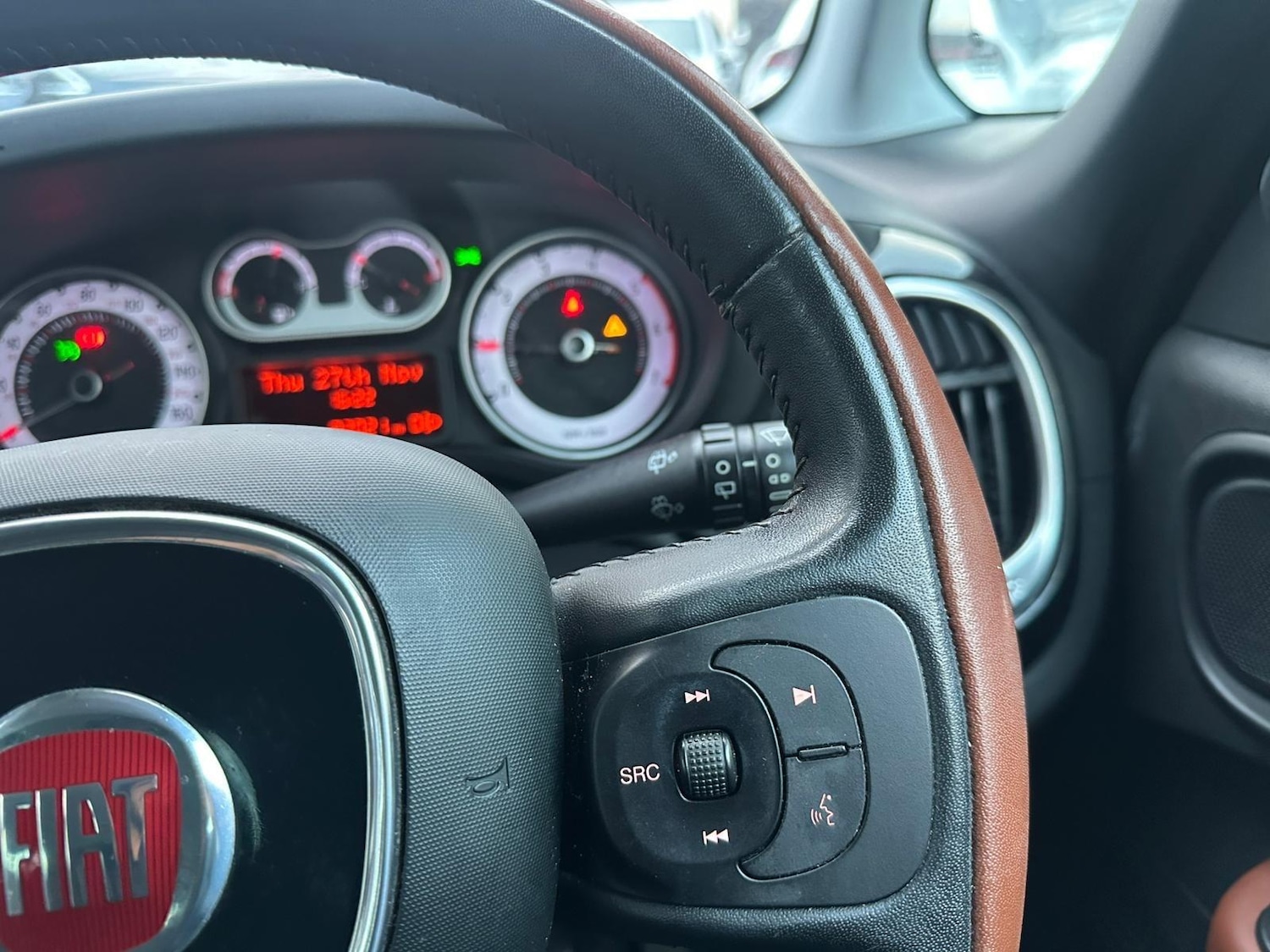 Used Fiat 500L 2015 for sale - 76742813: Photo 11