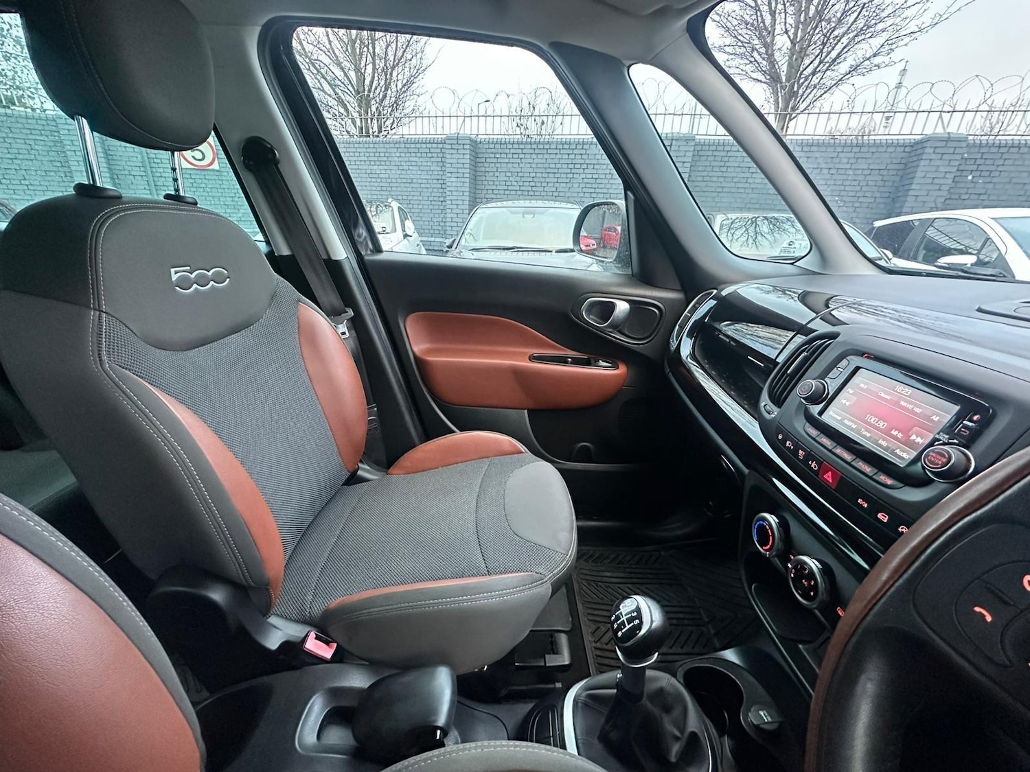 Used Fiat 500L 2015 for sale - 76742813: Photo 13