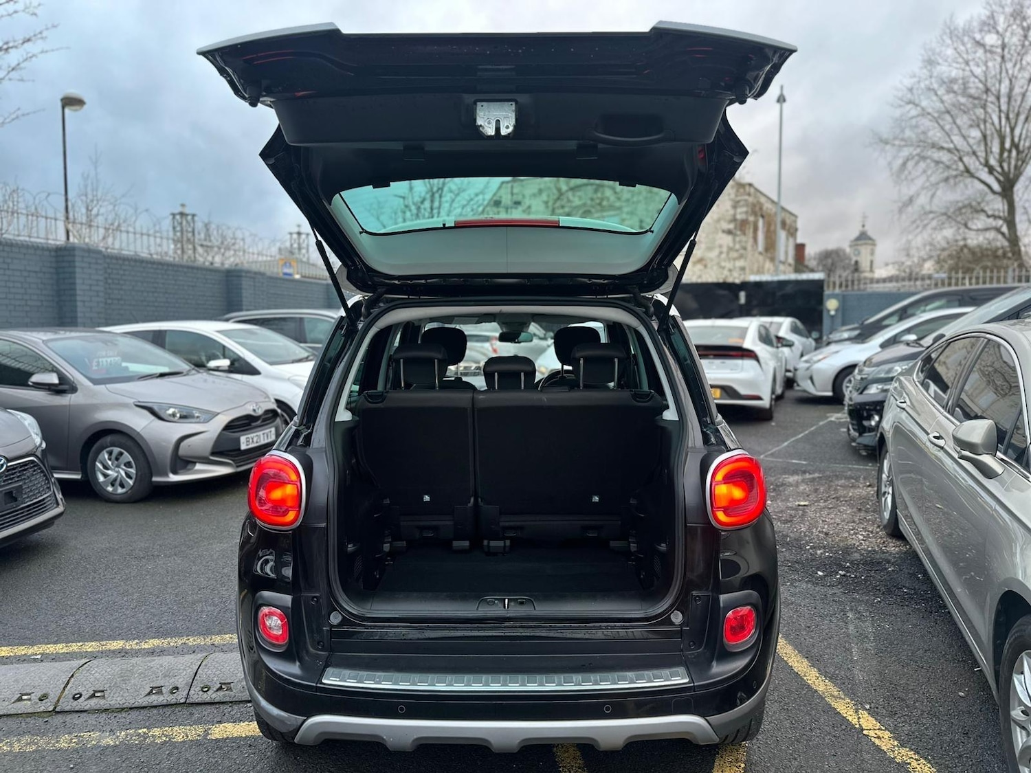 Used Fiat 500L 2015 for sale - 76742813: Photo 23