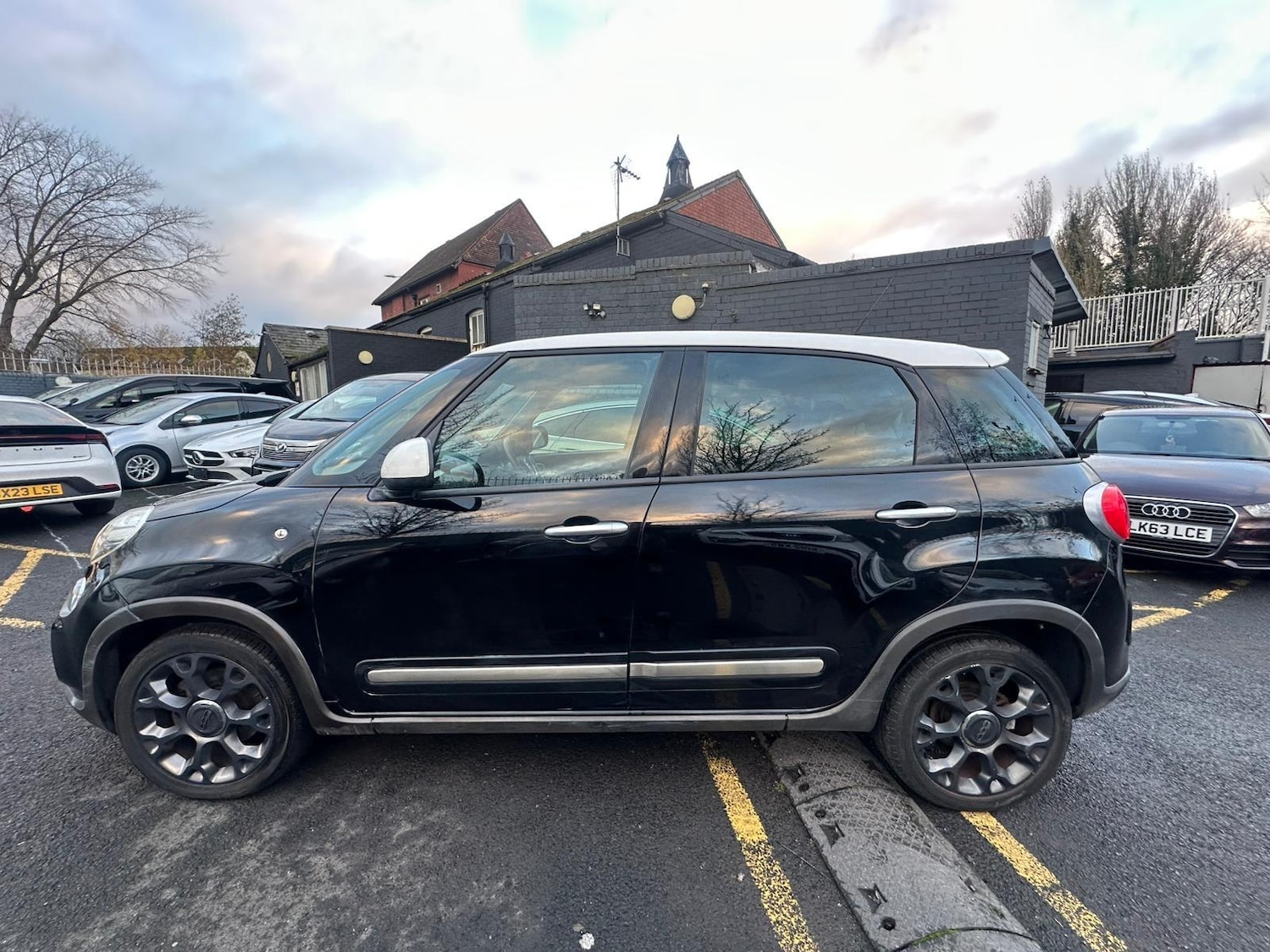 Used Fiat 500L 2015 for sale - 76742813: Photo 5