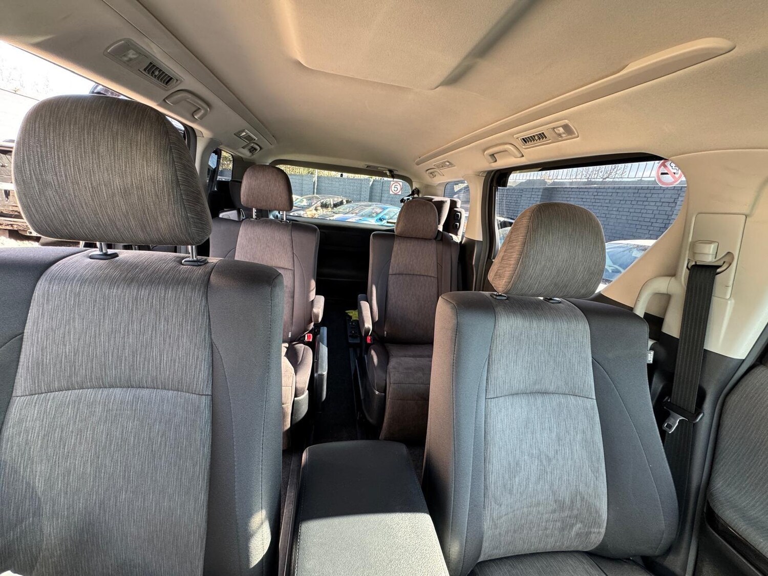 Used Toyota Alphard 2023 for sale - 78156815: Photo 19