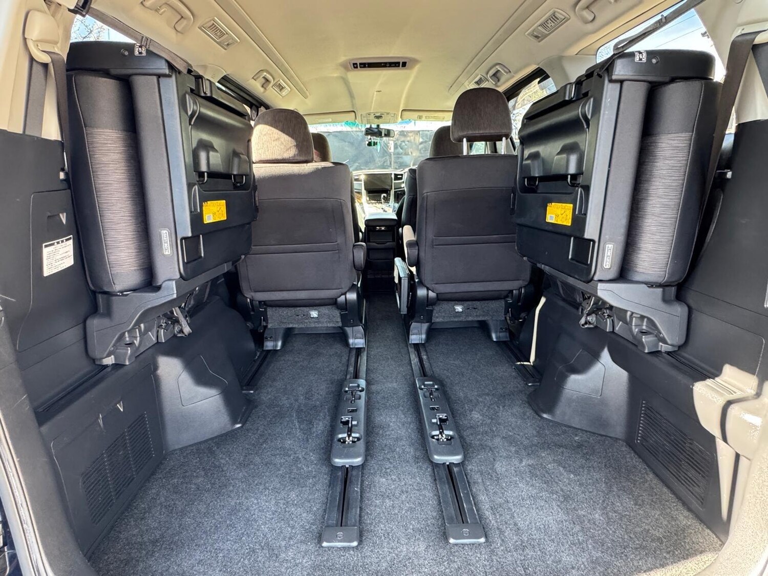 Used Toyota Alphard 2023 for sale - 78156815: Photo 21