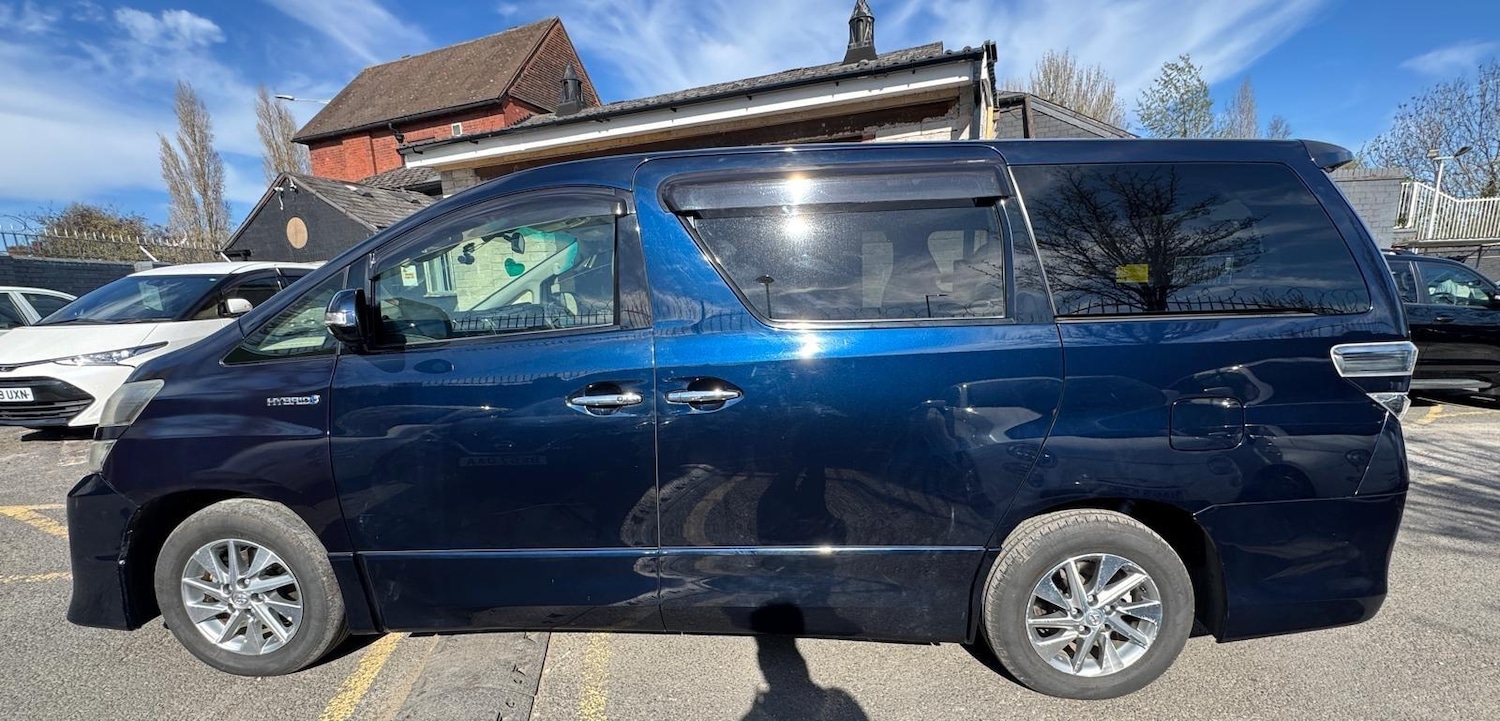 Used Toyota Alphard 2023 for sale - 78156815: Photo 4