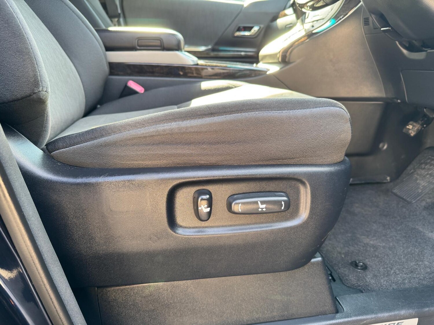 Used Toyota Alphard 2023 for sale - 78156815: Photo 8