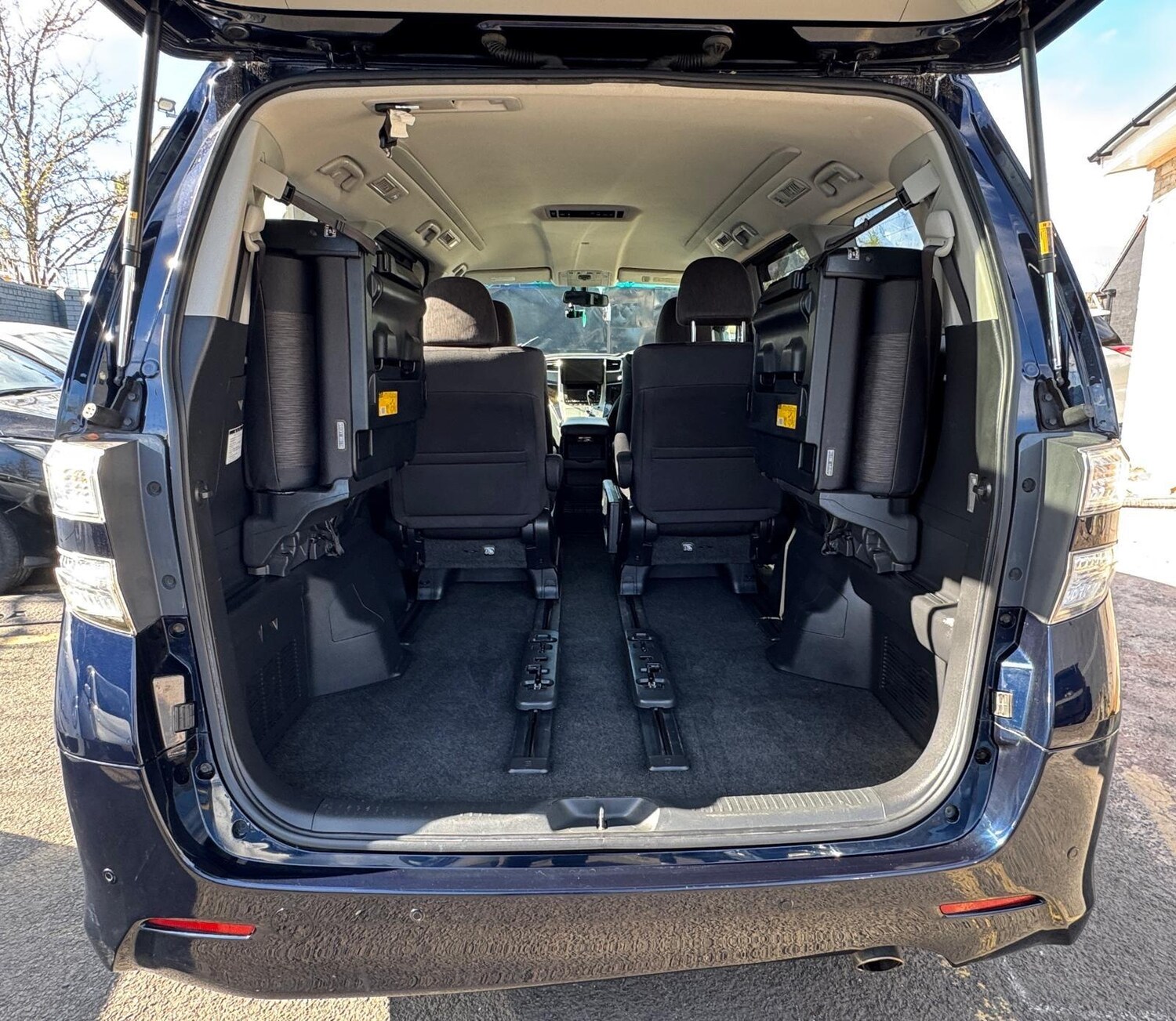 Used Toyota Alphard 2023 for sale - 78156815: Photo 9