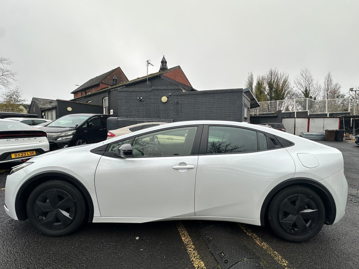 Used Toyota Prius 2025 for sale - 77386705: Photo 6