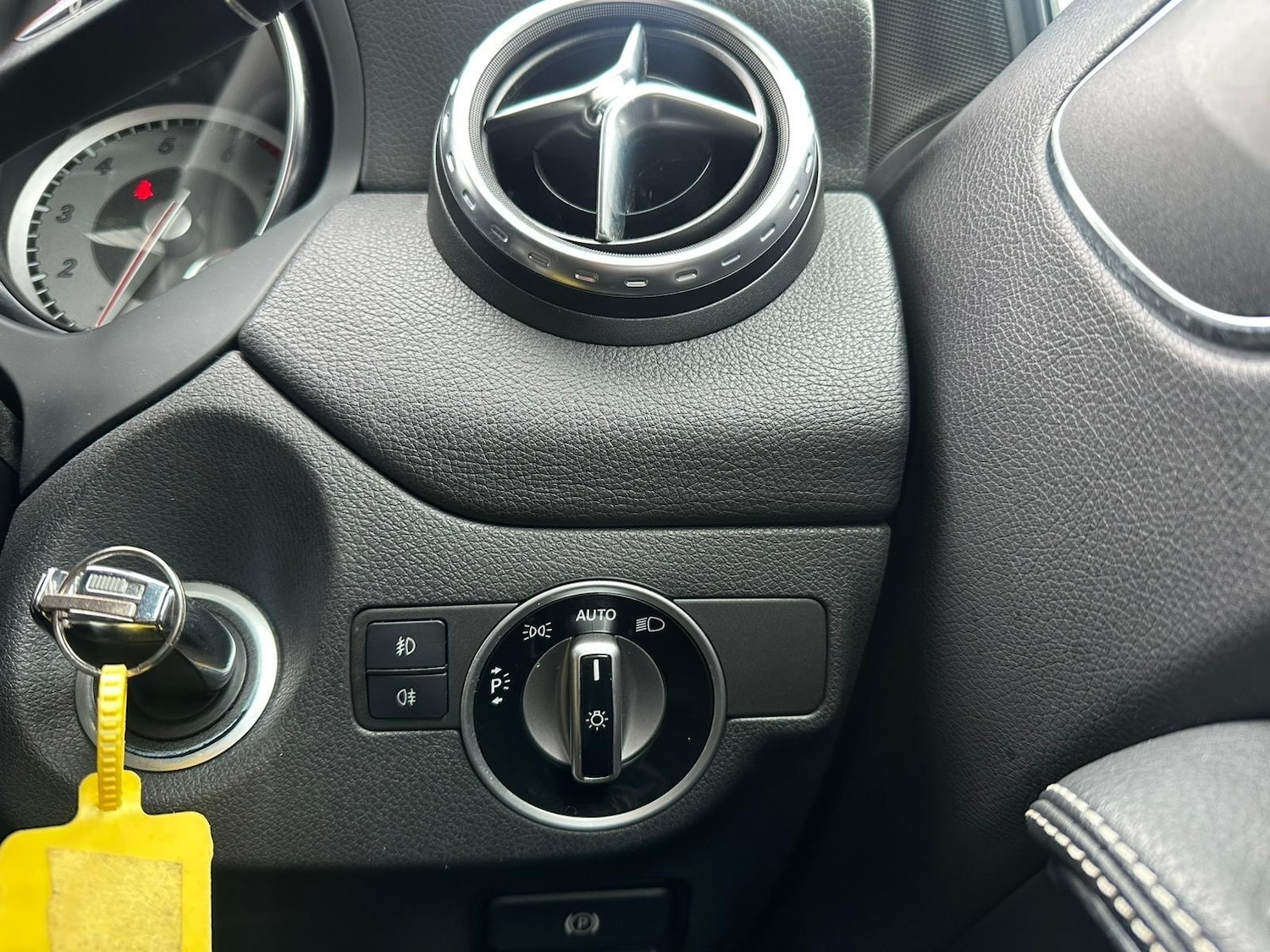 Used Mercedes-Benz GLA for sale - 77625825: Photo 24