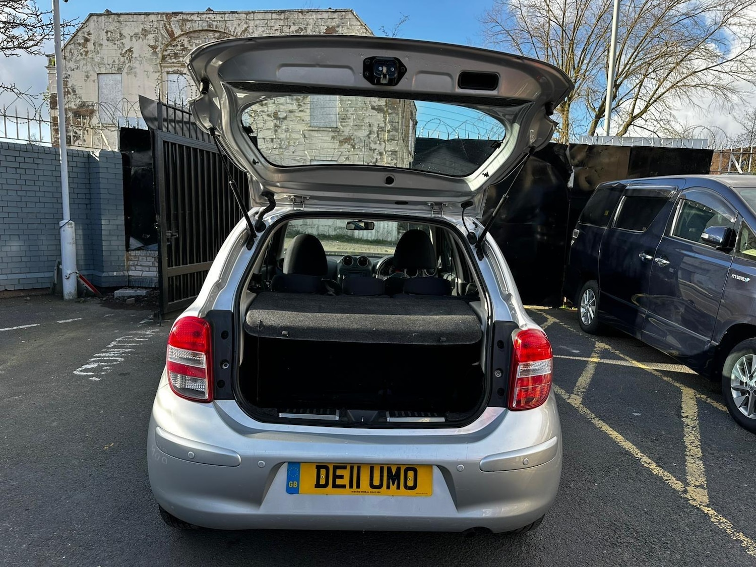 Used Nissan Micra 2011 for sale - 77882576: Photo 14