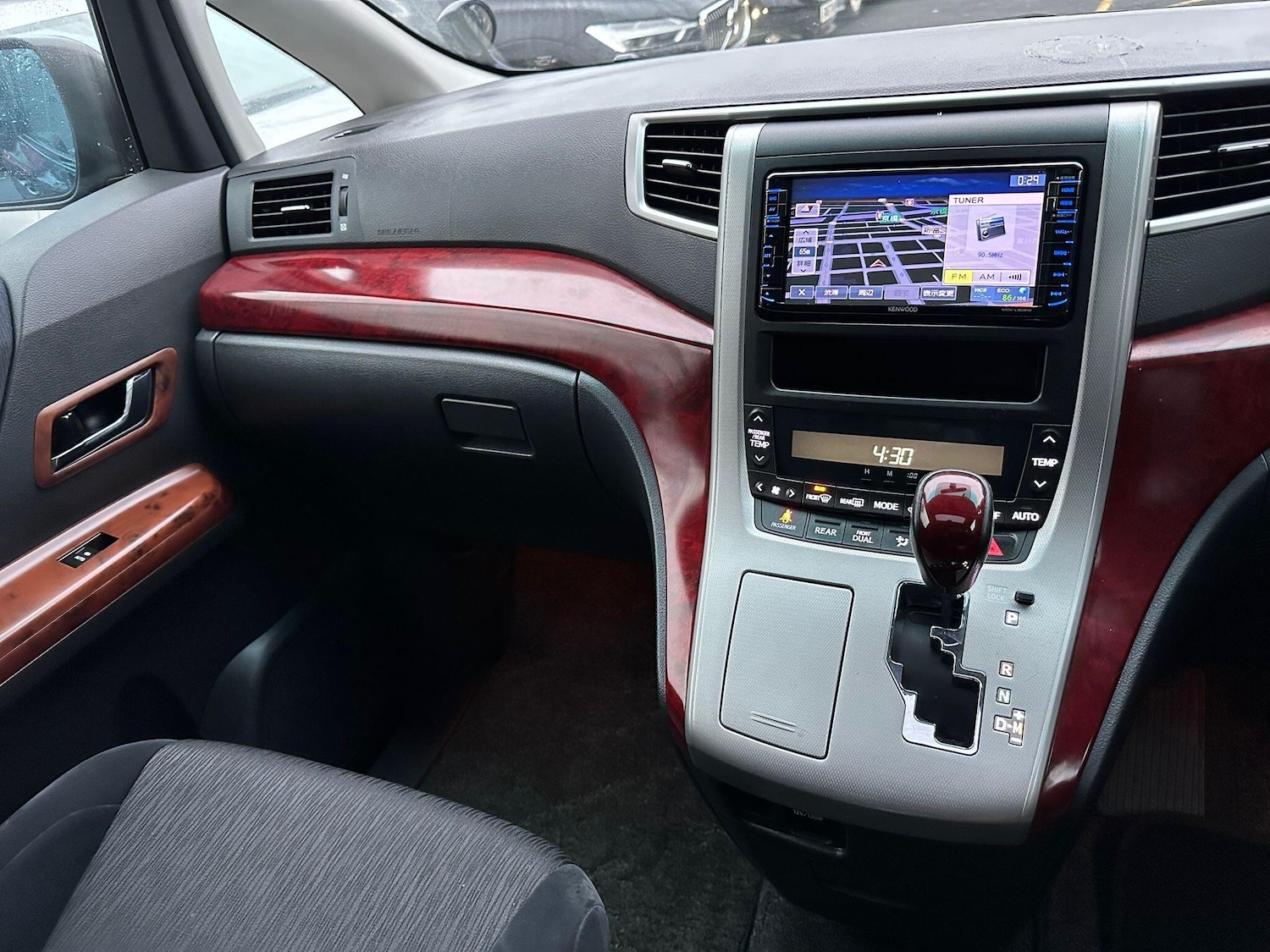 Used Toyota Alphard 2025 for sale - 76607114: Photo 11