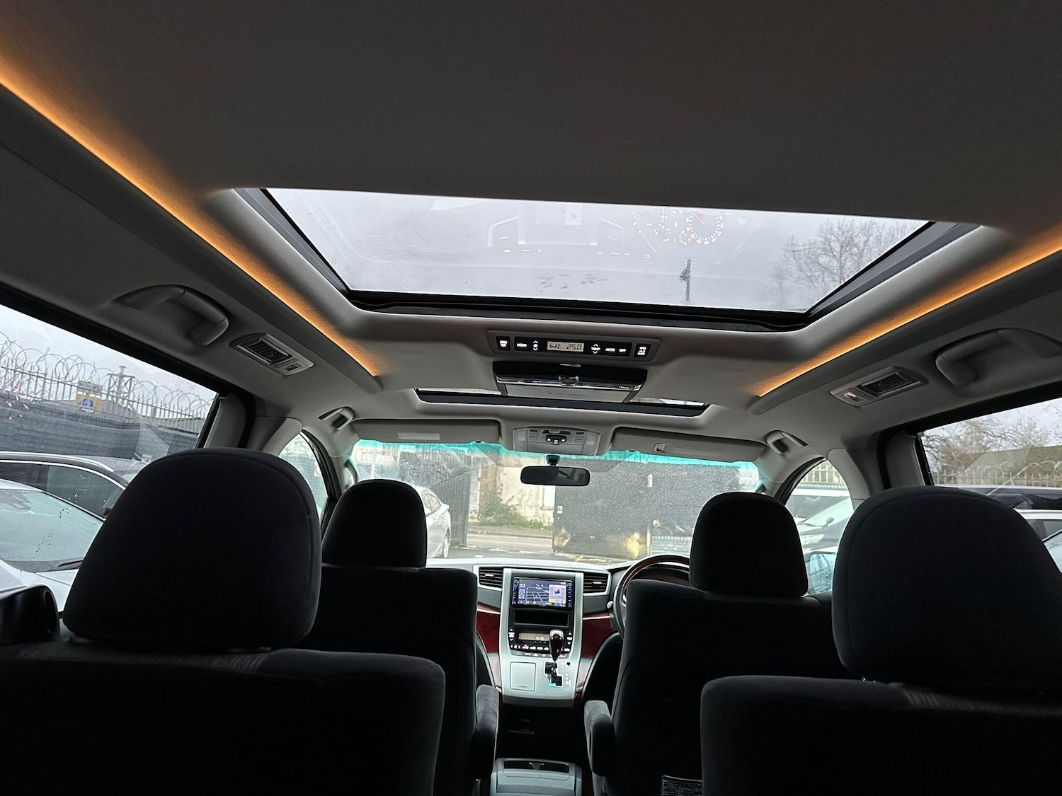 Used Toyota Alphard 2025 for sale - 76607114: Photo 22