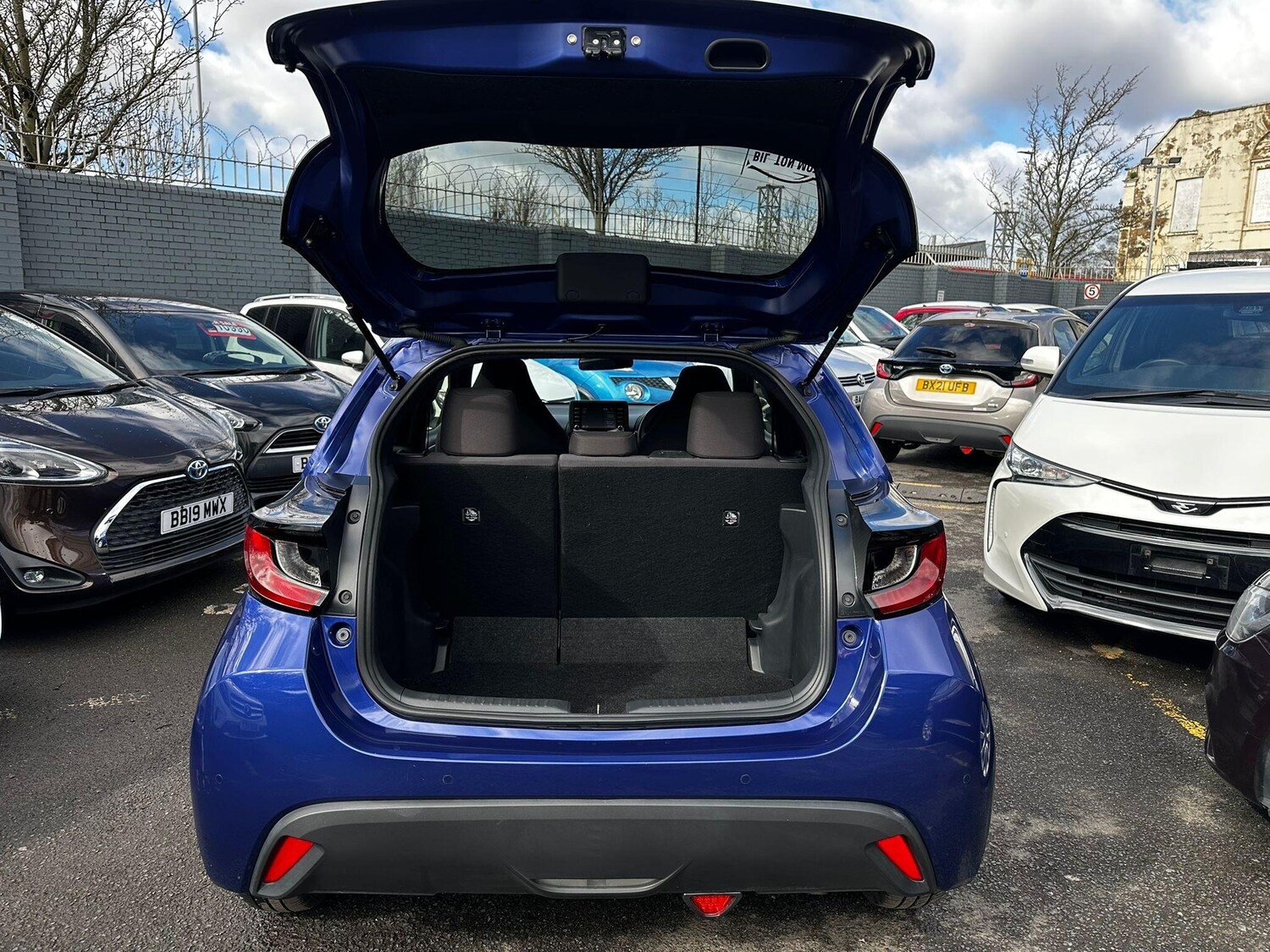 Used Toyota Yaris 2025 for sale - 78019041: Photo 19