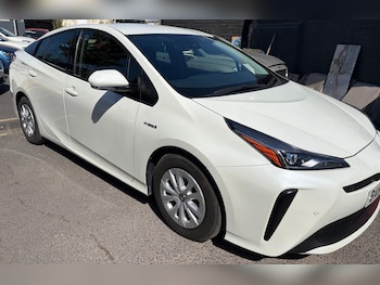 Used Toyota Prius 2019 for sale - 79509275: Photo