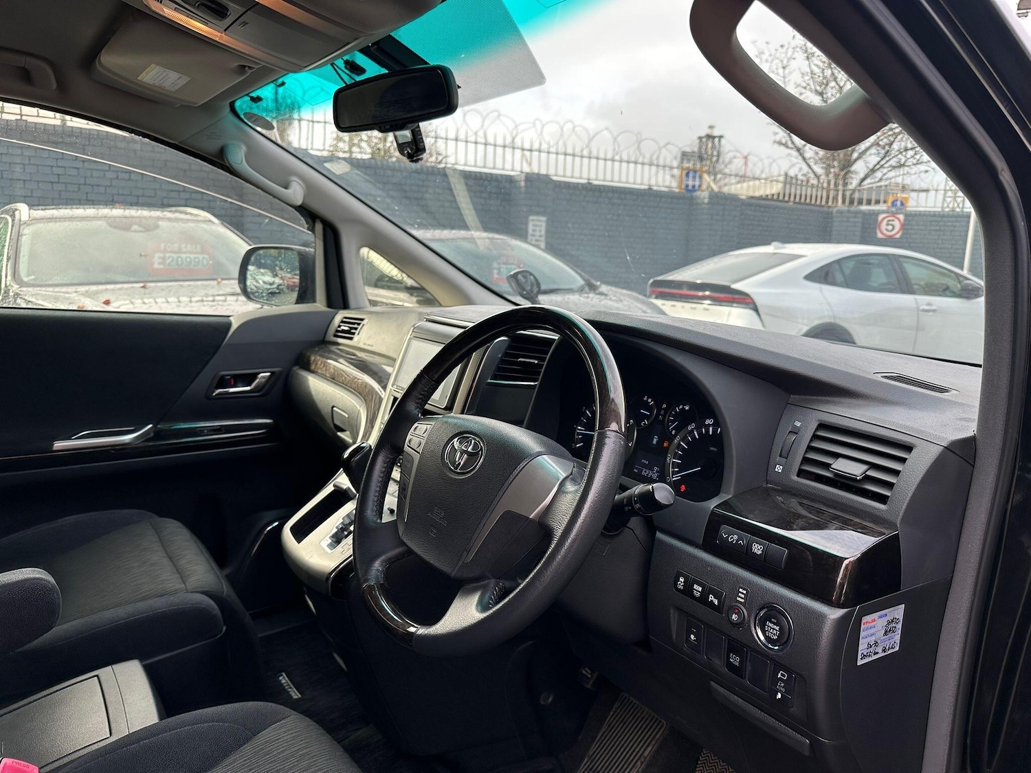 Used Toyota Vellfire 2025 for sale - 76994595: Photo 15