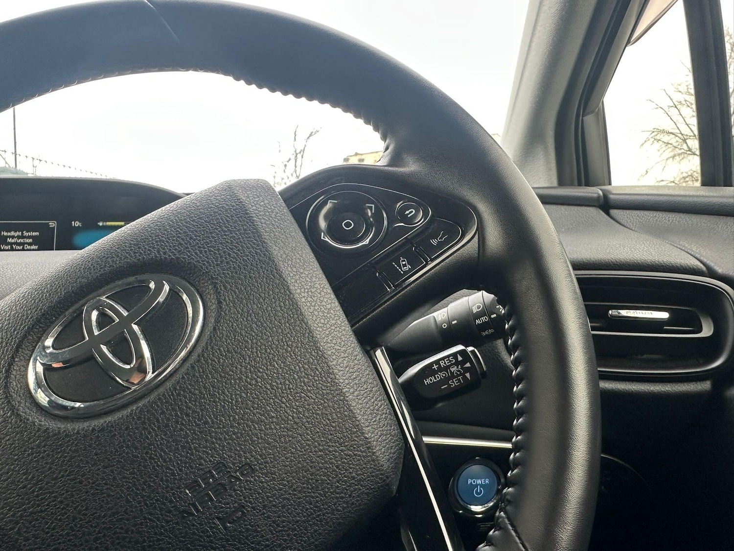 Used Toyota Prius 2025 for sale - 77982712: Photo 11