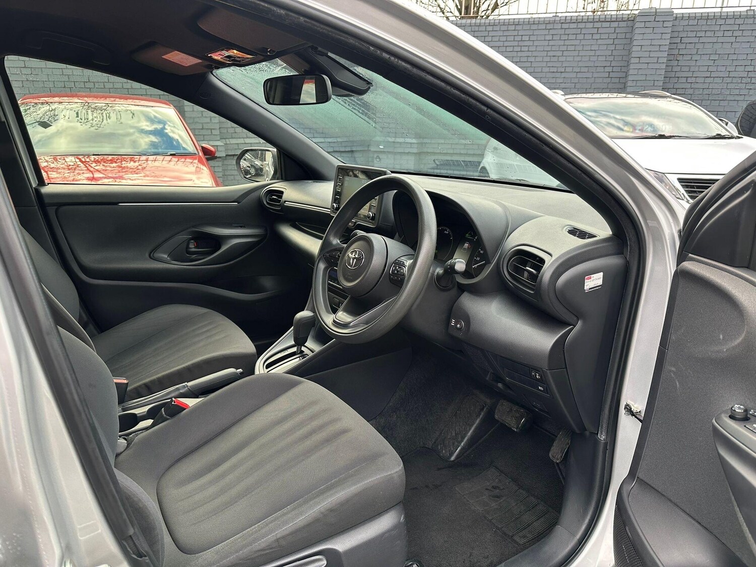 Used Toyota Yaris 2025 for sale - 76633663: Photo 18