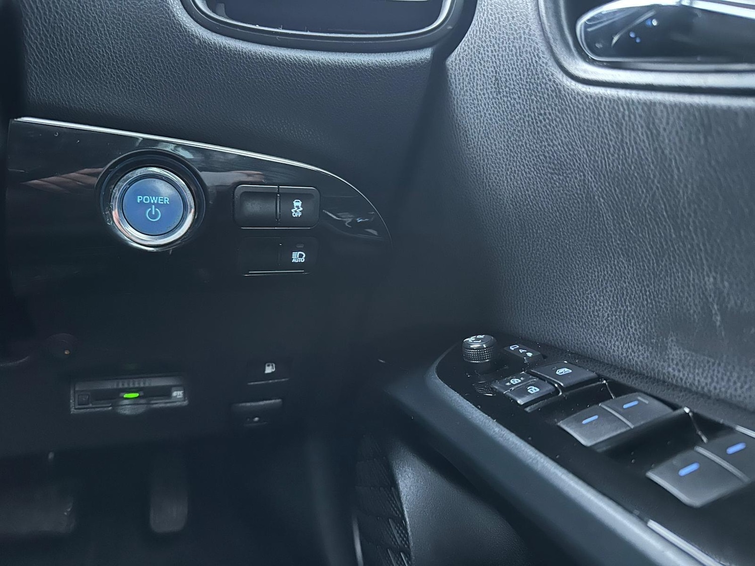 Used Toyota Prius for sale - 77783695: Photo 11