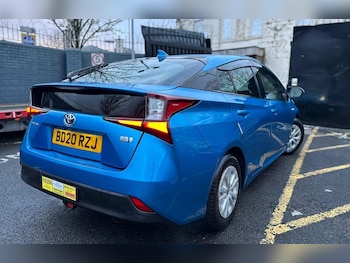 Used Toyota Prius 2020 for sale - 77783695: Photo