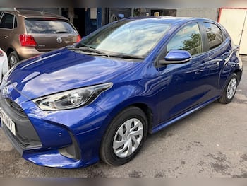 Used Toyota Yaris 2022 for sale - 79874703: Photo
