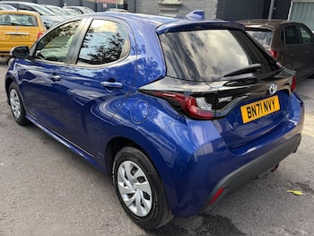 Used Toyota Yaris 2022 for sale - 79874703: Photo