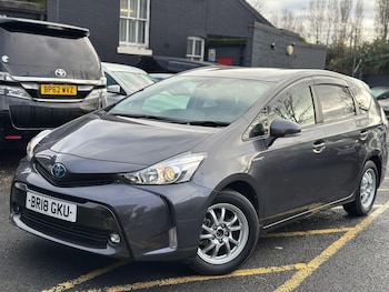 Used Toyota Prius+ 2018 for sale - 76991697: Photo