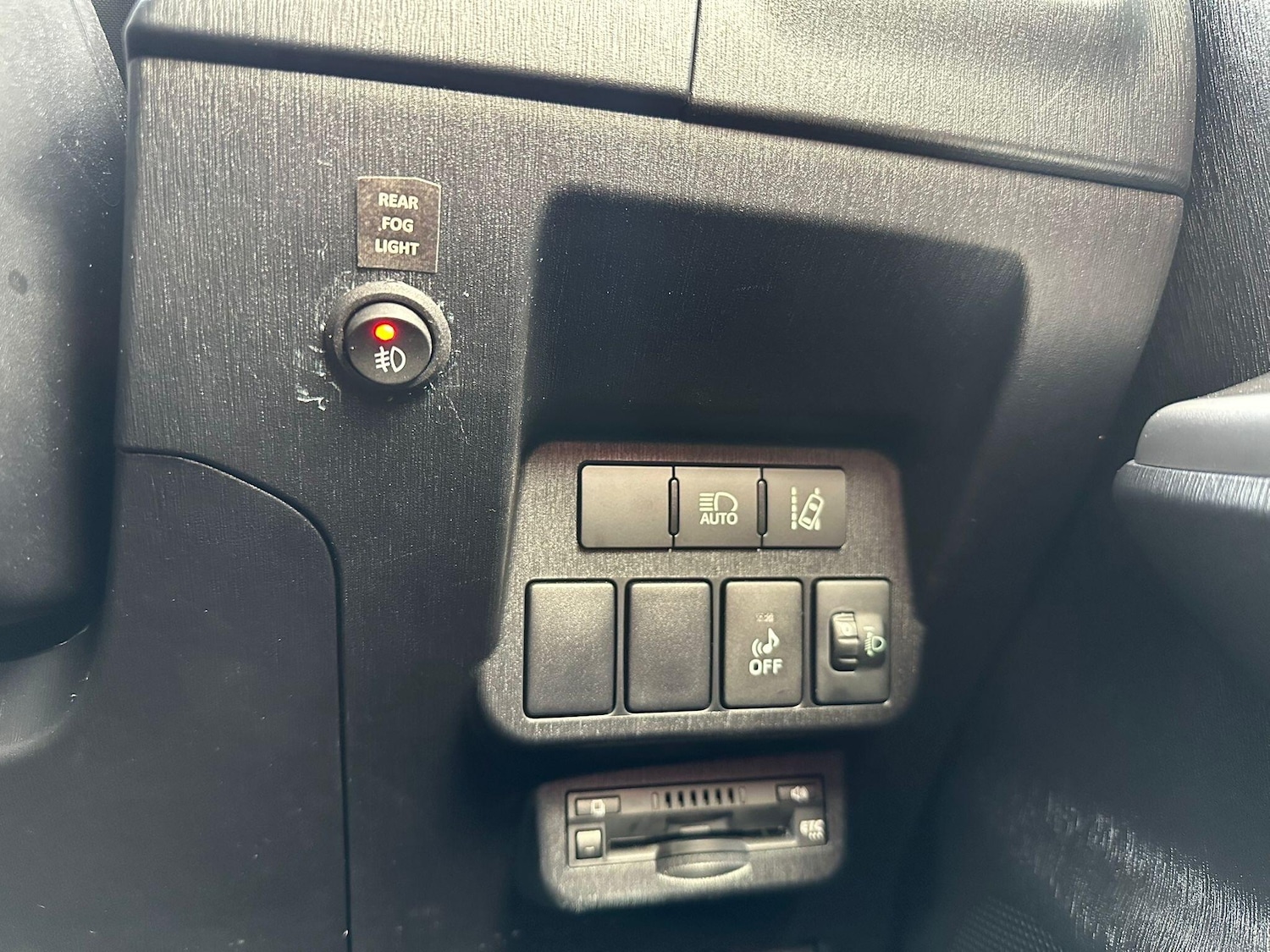 Used Toyota Prius+ 2025 for sale - 76991697: Photo 24