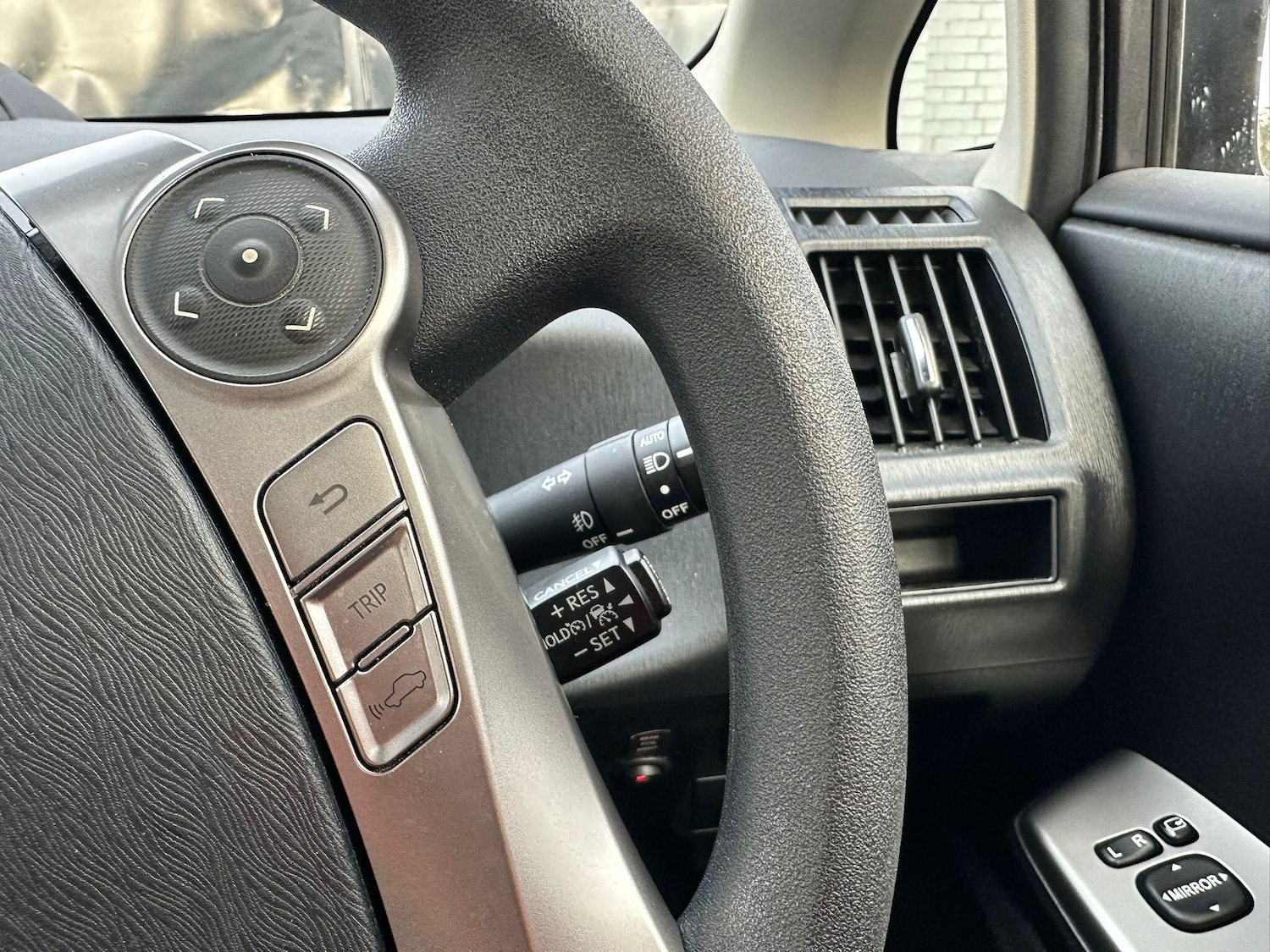 Used Toyota Prius+ 2025 for sale - 76991697: Photo 25