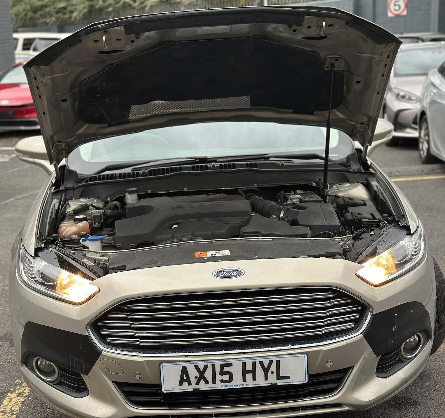 Used Ford Mondeo 2015 for sale - 76988486: Photo 15