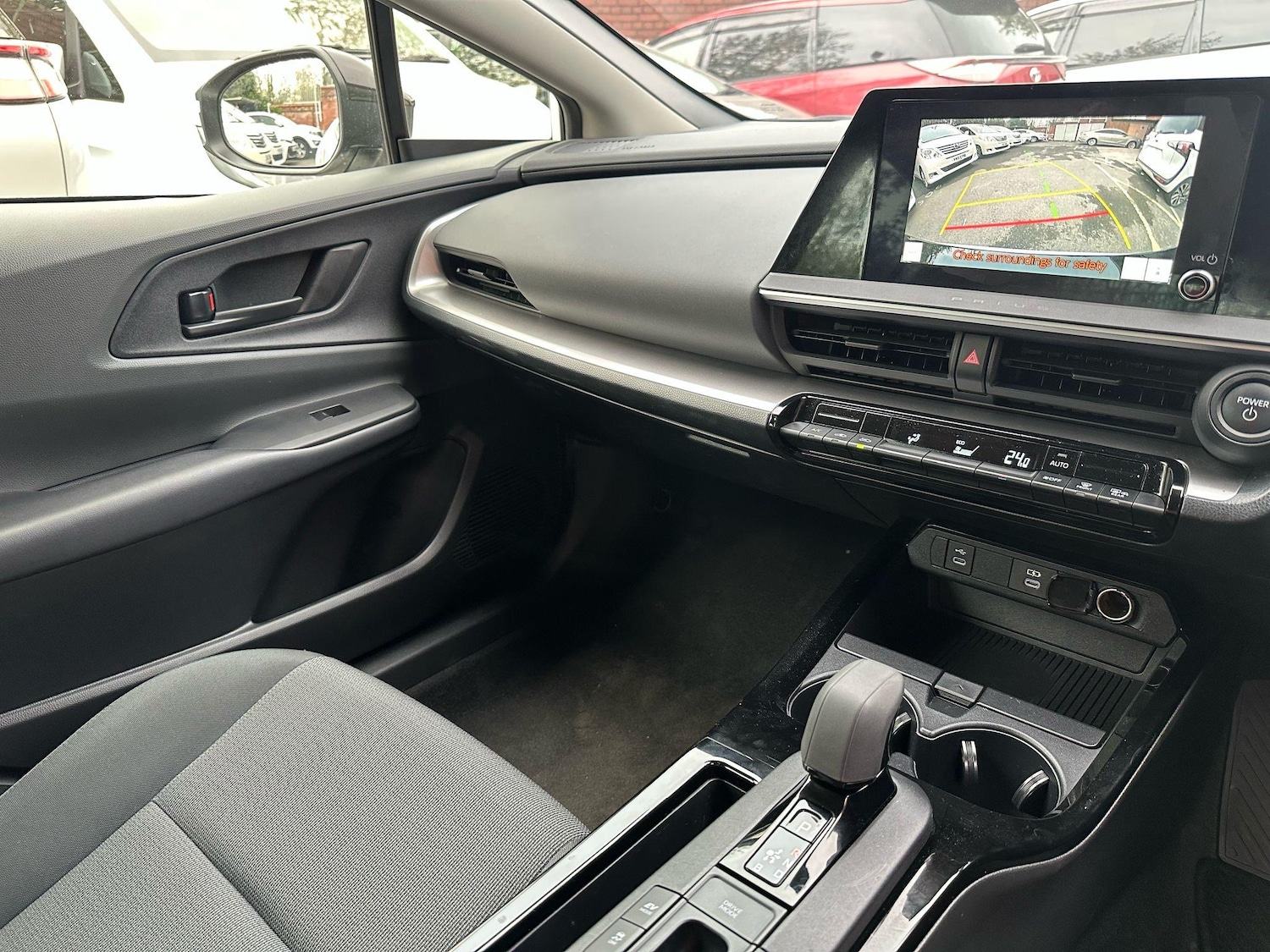 Used Toyota Prius 2025 for sale - 76446661: Photo 13