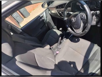 Used Toyota Auris 2013 for sale - 75707897: Photo