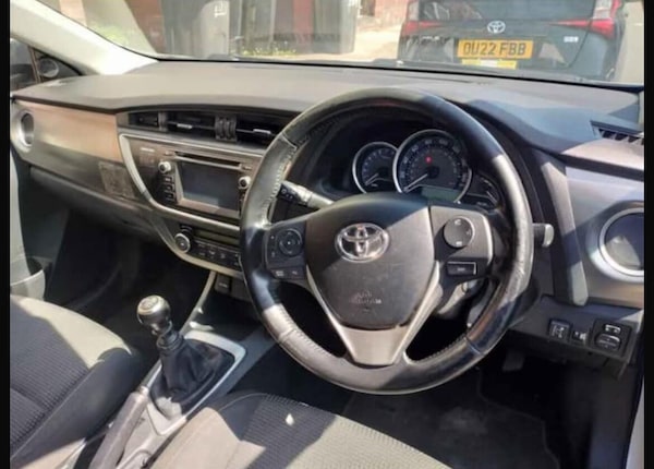 Used Toyota Auris 2013 for sale - 75707897: Photo 6