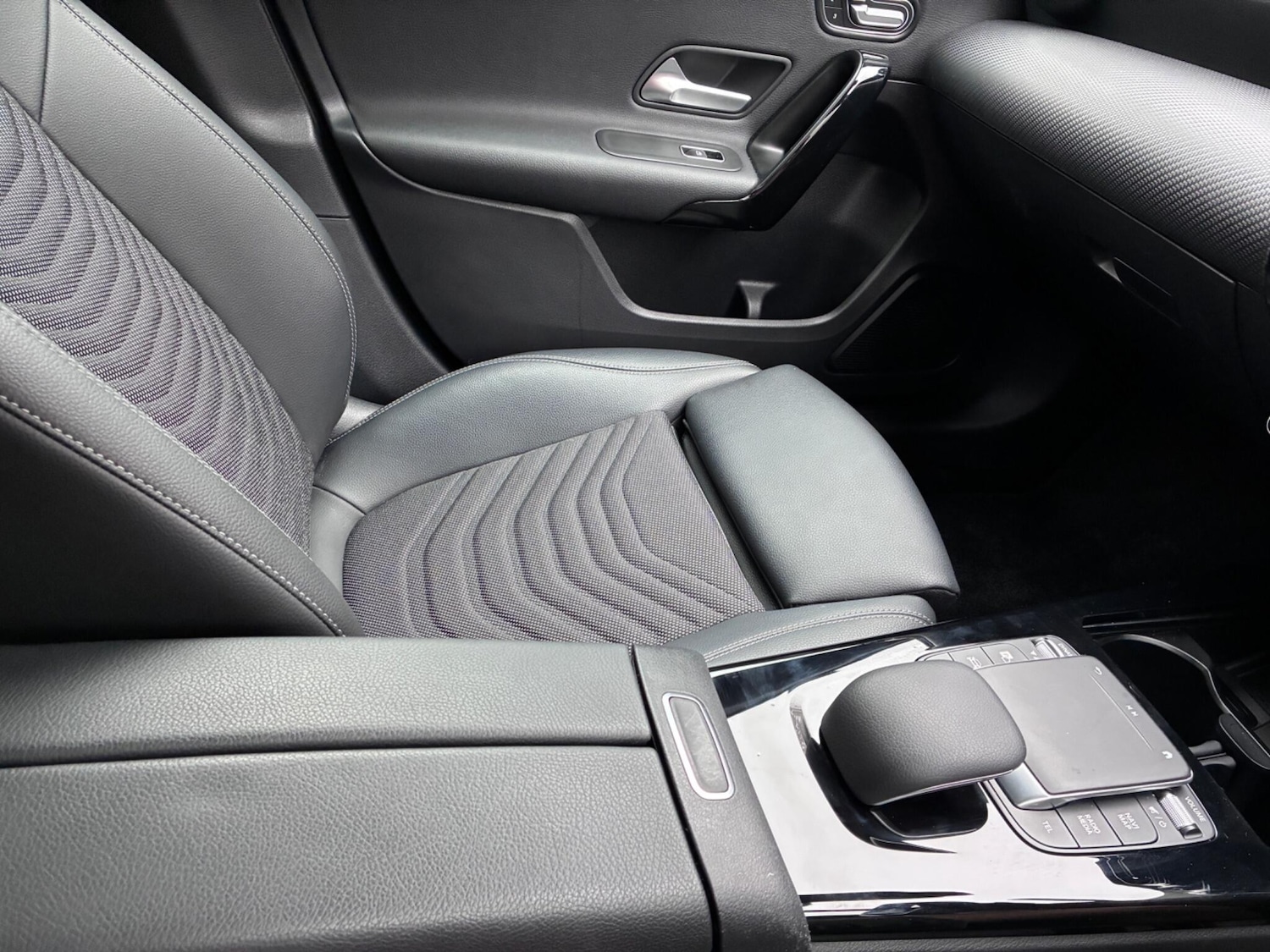 Used Mercedes-Benz A-Class for sale - 76476429: Photo 25