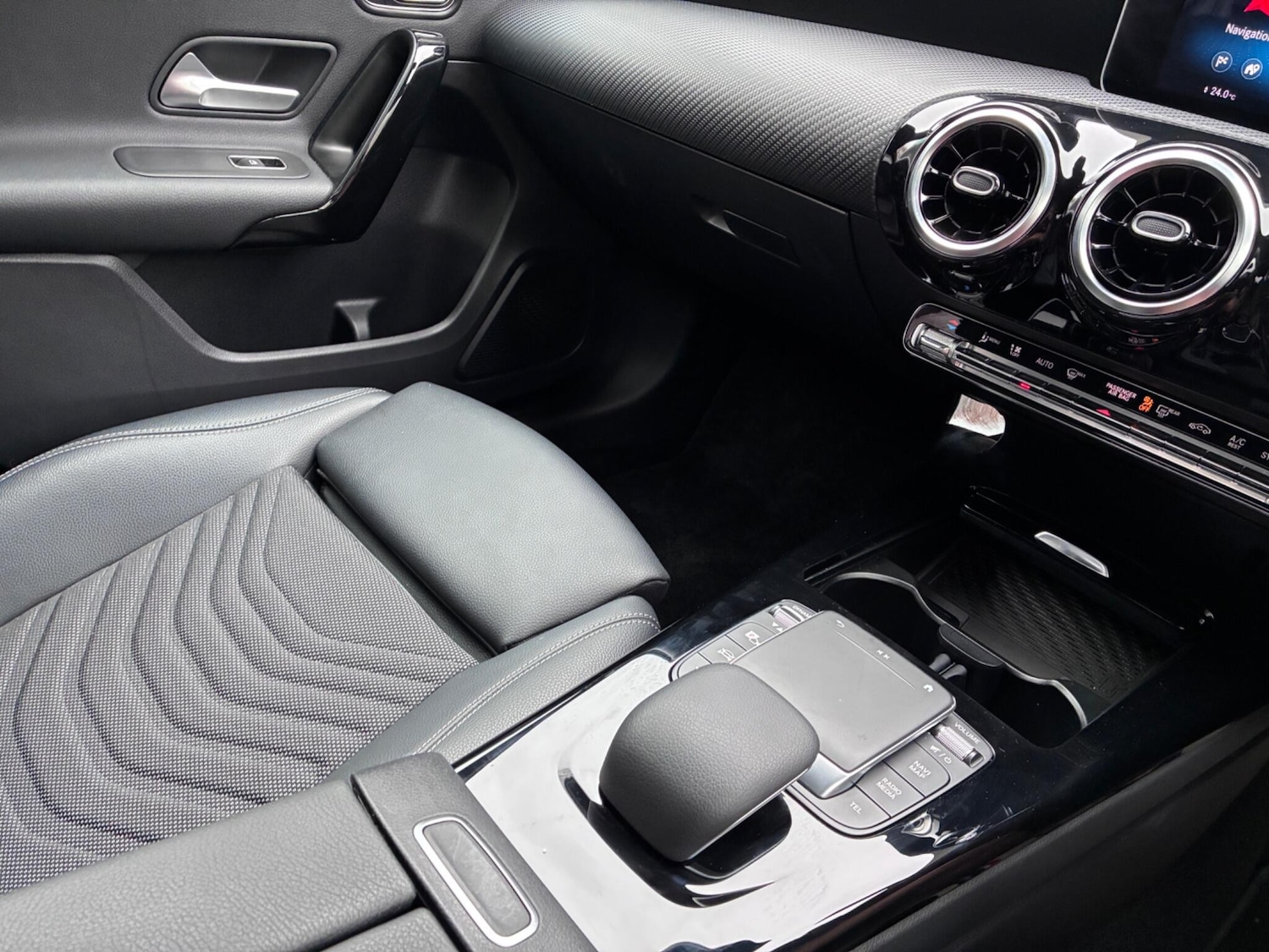 Used Mercedes-Benz A-Class for sale - 76476429: Photo 26