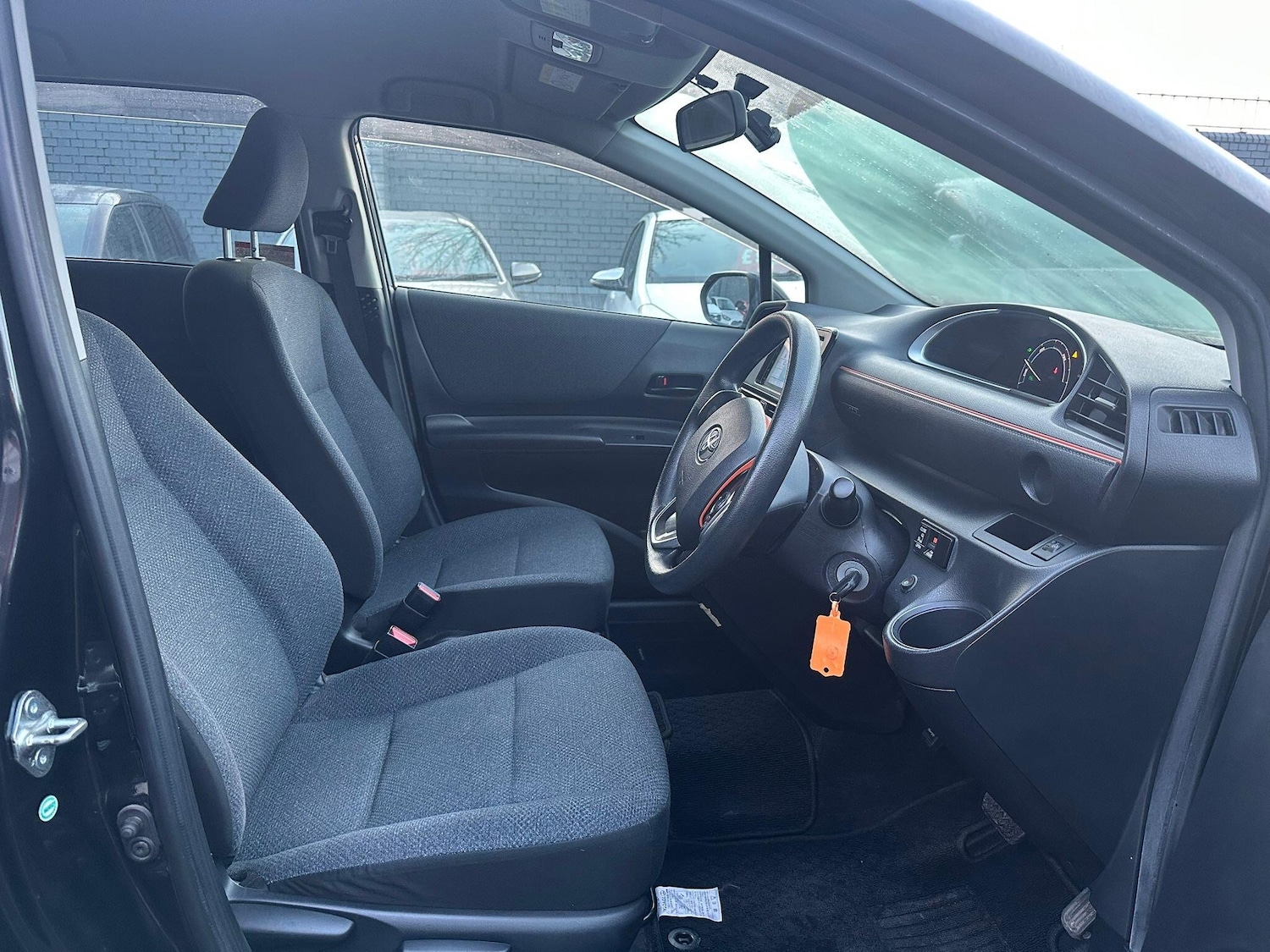 Used Toyota Sienta 2025 for sale - 77291758: Photo 15