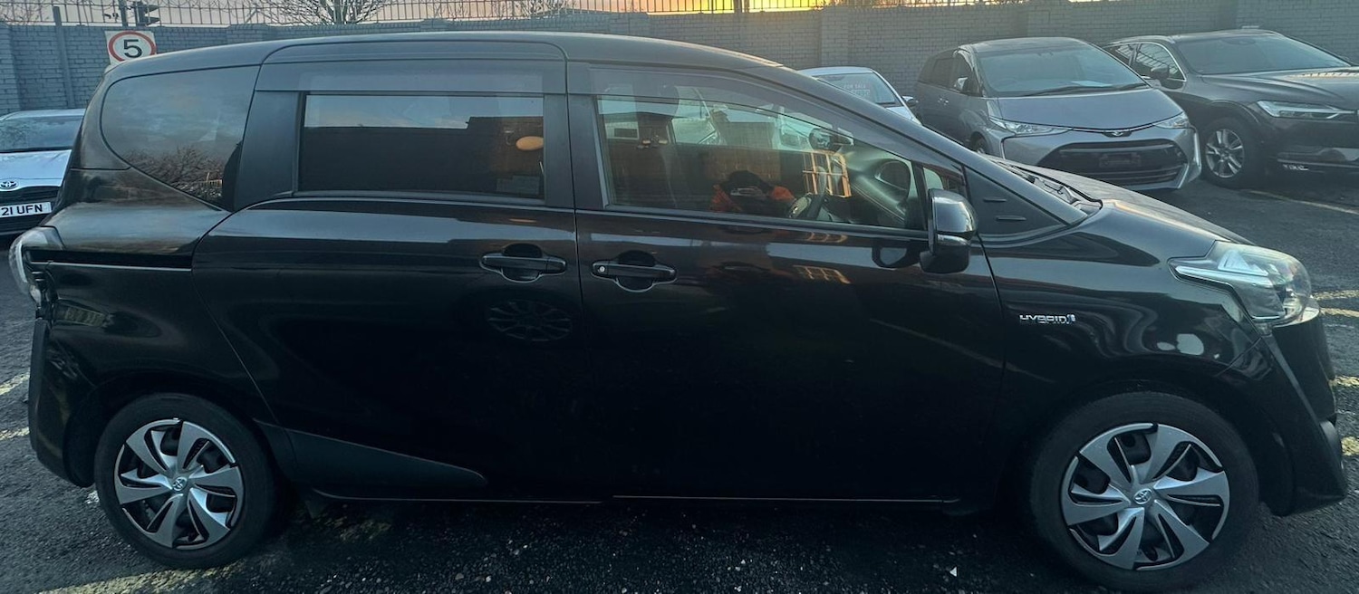 Used Toyota Sienta 2025 for sale - 77291758: Photo 23