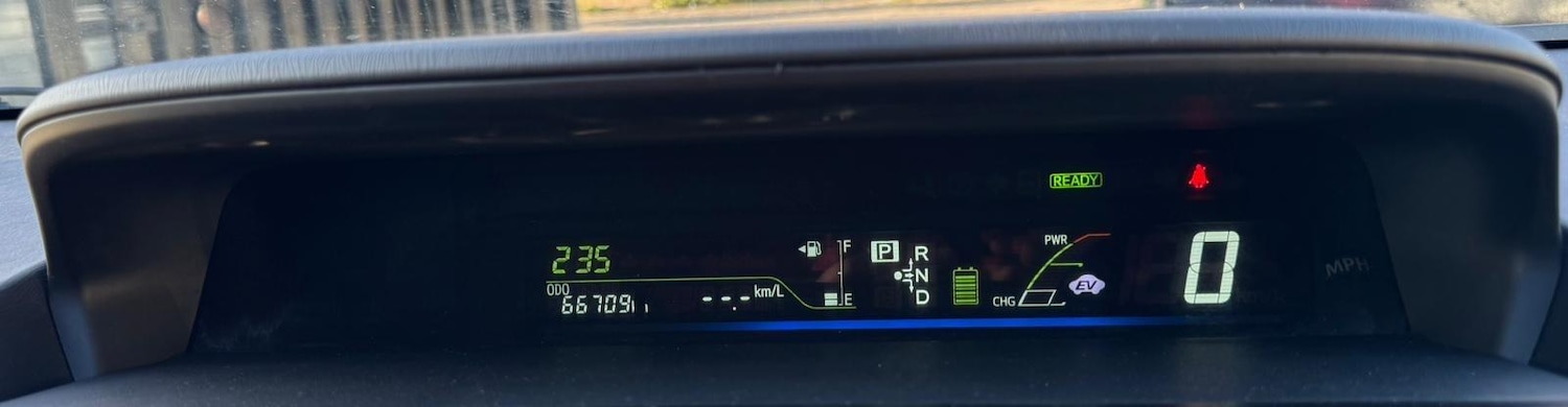 Used Toyota Prius 2021 for sale - 76446755: Photo 11