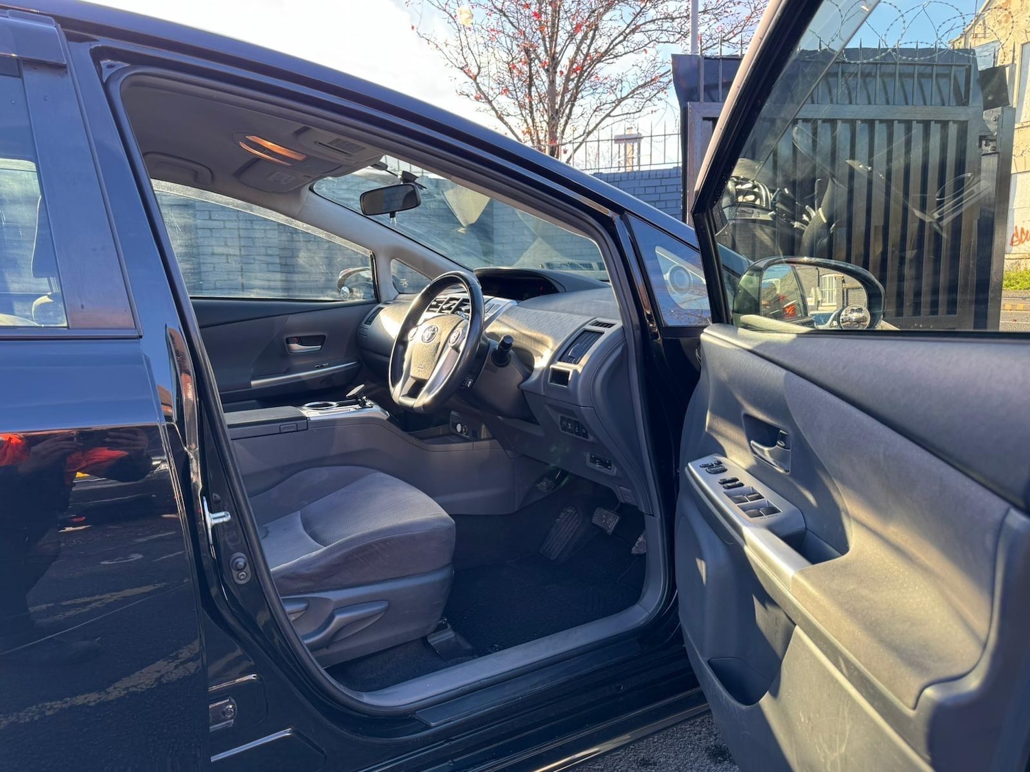 Used Toyota Prius 2021 for sale - 76446755: Photo 13