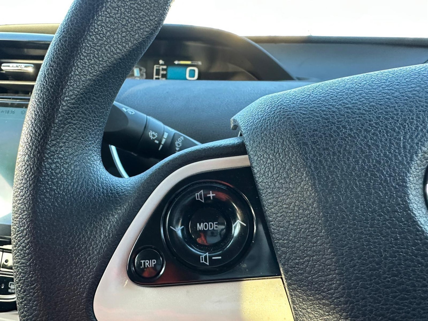 Used Toyota Prius for sale - 77016622: Photo 21