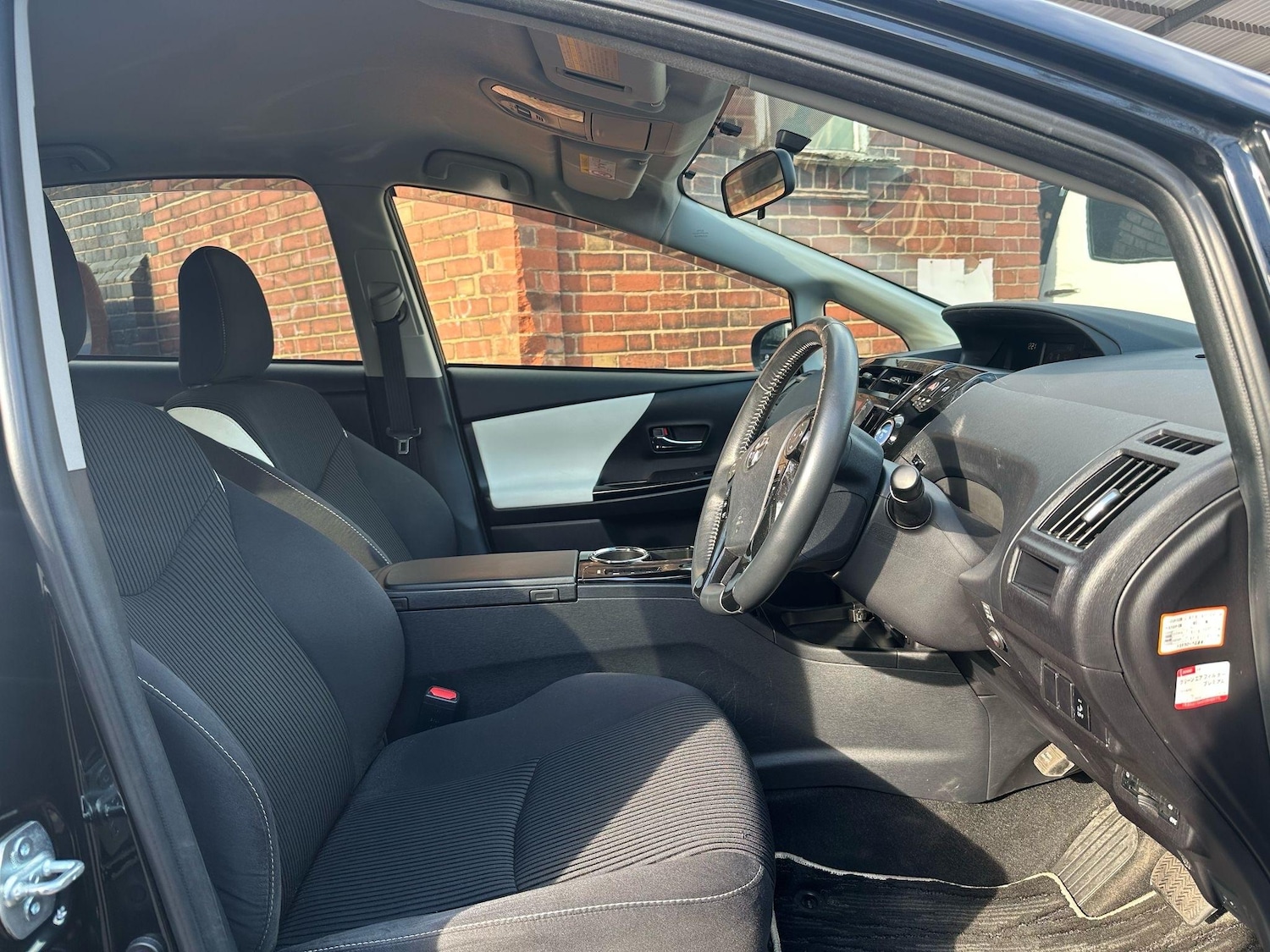 Used Toyota Prius+ for sale - 76476432: Photo 14