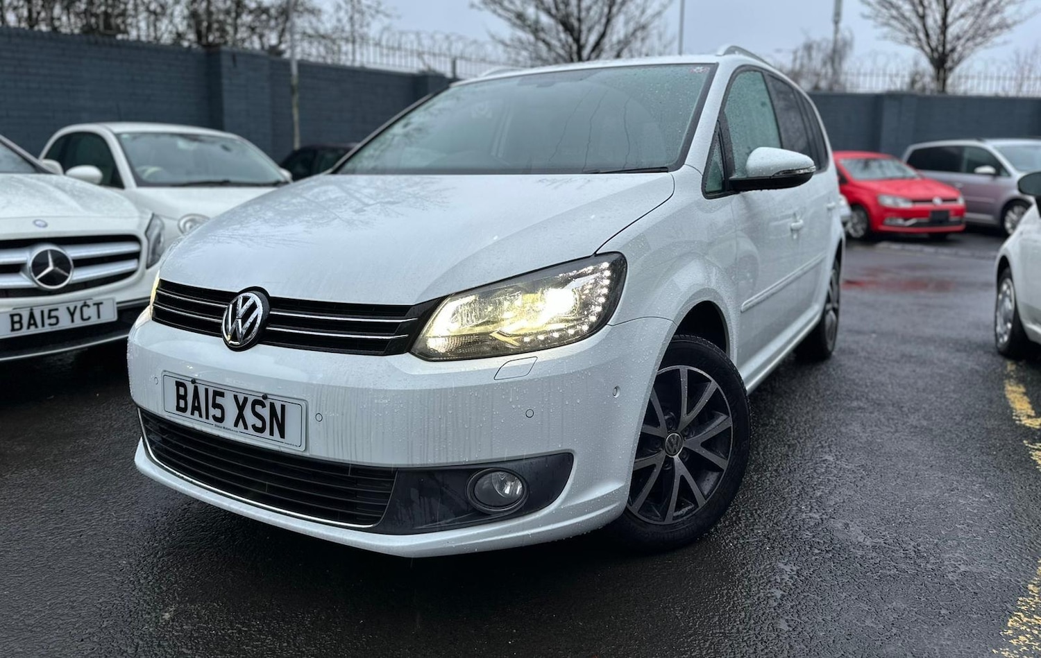 Used Volkswagen Touran for sale - 77537418: Photo 2