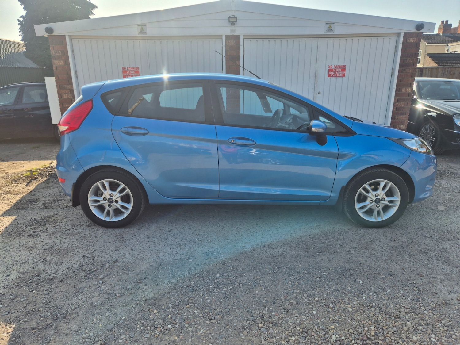 Used Ford Fiesta 2011 for sale - 78166172: Photo 2
