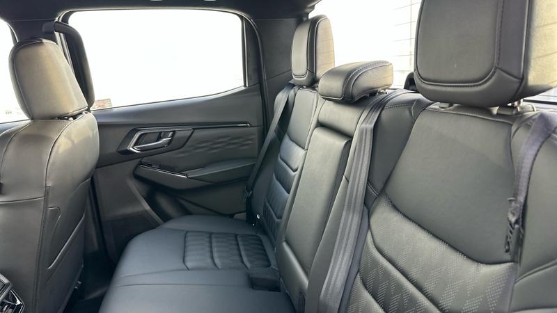 Used Isuzu D-Max 2025 for sale - 77138218: Photo 12