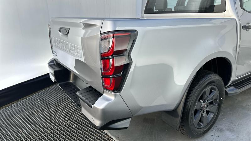 Used Isuzu D-Max 2025 for sale - 77138218: Photo 32